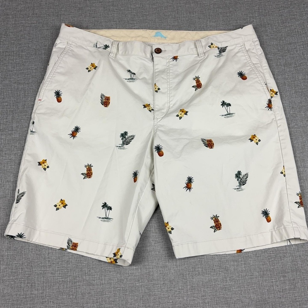 Tommy Bahama Shorts Mens 40 White Floral Pineapple Chino 10 Inseam Beach Casual